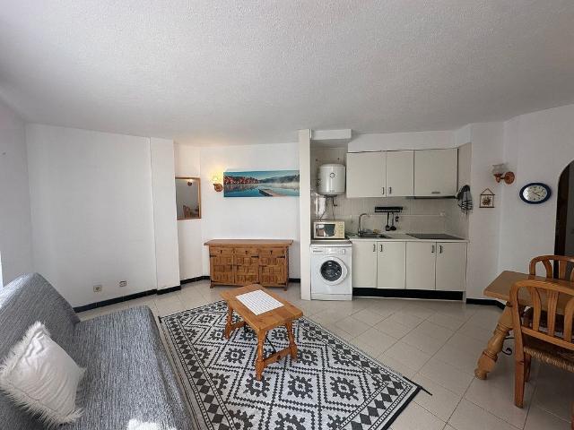 Piso en venta en Castelló d´Empúries, de 39 m² 1 habitación por 120.000