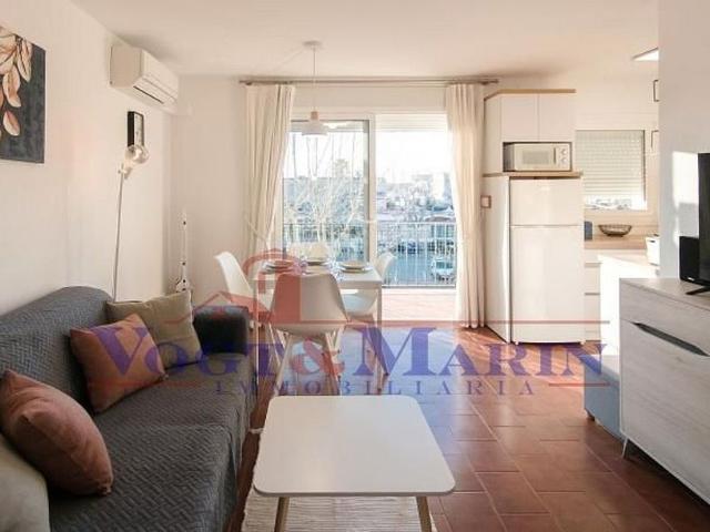 Piso en venta en Castelló d´Empúries, de 43 m² 2 habitaciones por 175.000