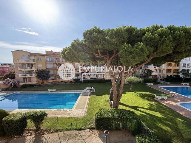 Piso en venta en Castelló d´Empúries, de 59 m² 1 habitación por 159.000