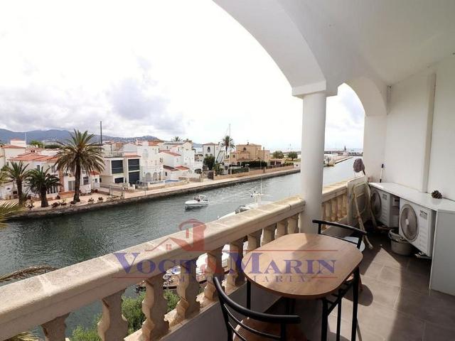 Piso en venta en Castelló d´Empúries, de 63 m² 2 habitaciones por 269.000
