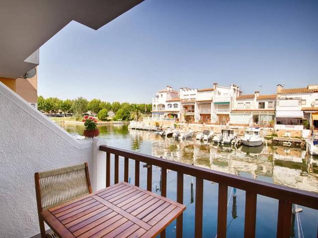 Piso en Venta en Castelló d'Empúries