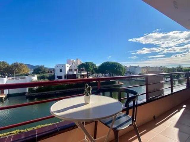 Piso en Venta en Castelló d'Empúries