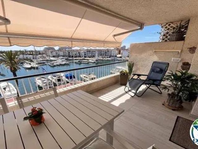 Piso en Venta en Castelló d'Empúries