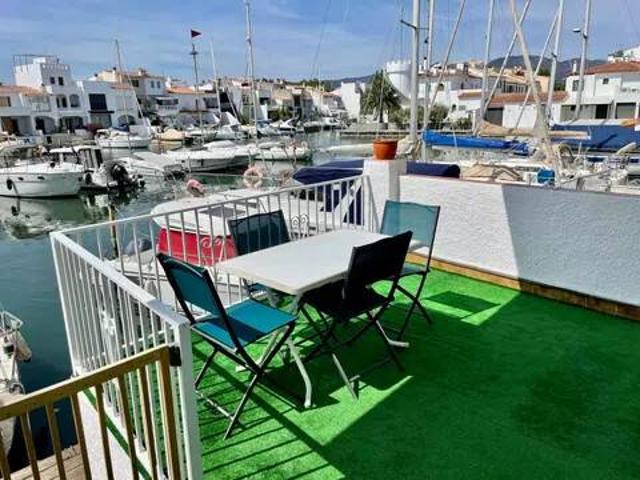 Piso en Venta en Castelló d'Empúries