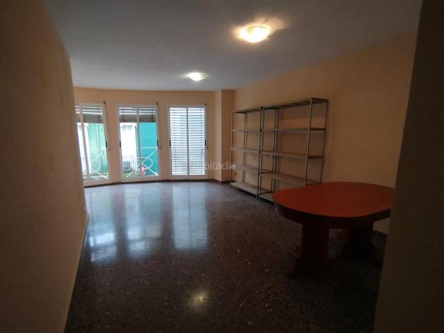 Piso en venta en Castellón de la Plana, Casco Histórico. Piso céntrico y amplio. Pisos Castellón de la.