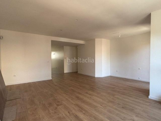 Piso en venta en Castellón de la Plana, El Grao. ESPECTACULAR PISO CON ASCENSOR, TRASTERO, BALCÓN Y 3 HABITACIONES EN EL GRAO DE CASTELLÓN. Pisos Castellón de la.