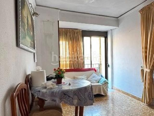 Piso en venta en Castellón de la Plana, Mestrets. VENTA DE PISO AMUEBLADO CON 3 HABITACIONES Y BALCÓN EN ZONA CORTE INGLES Y PARQUE RIBALTA. Pisos Castellón de la.