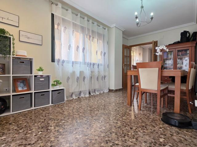 Piso en venta en Castellón de la Plana, Rafalafena. Magnífica vivienda con piscina. Pisos Castellón de la.