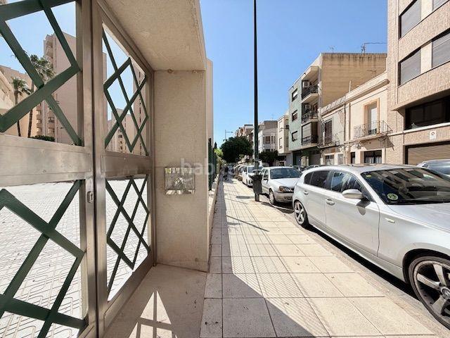 Piso en venta en Castellón de la Plana, Rafalafena. EKA INMOBILIARIA comercializa en EXCLUSIVA vivienda en venta en zona de la Avenida Lidon, Castellón. Pisos Castellón de la.