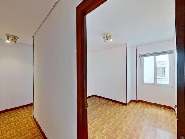 Piso en Venta en Castilla Hermida