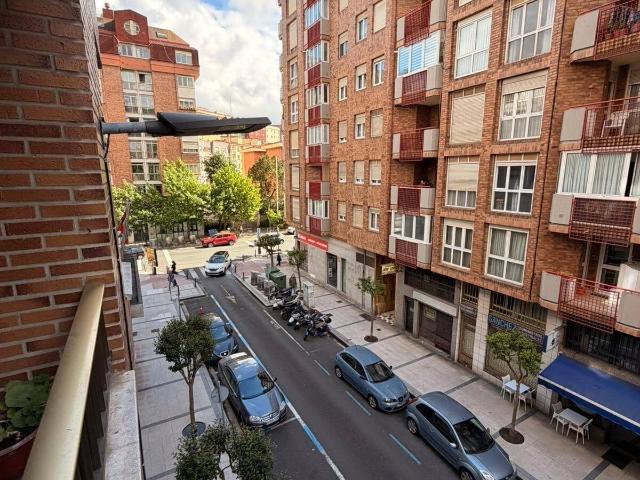 Piso en Venta en Castilla Hermida