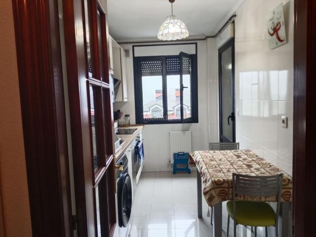 Piso en venta en Castro Urdiales, Brazomar. Coqueto piso de 2 habitaciones en zona Brazomar,castro urdiales. Pisos Castro.