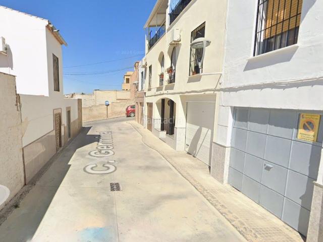 Piso en venta en Castro del Río. Pisos Castro del.