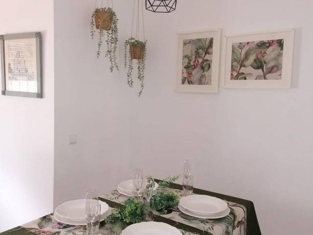 Piso en Venta en Carmona