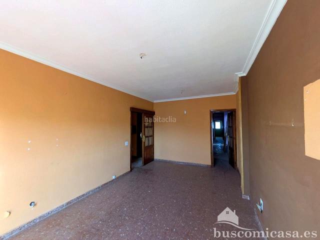 Piso en venta en Carolina La. Piso de 4 habitaciones cochera, La Carolina. Pisos Carolina.