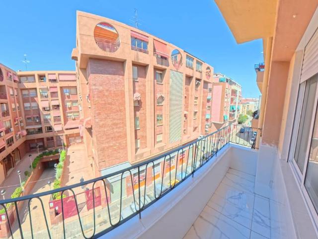 Piso en Venta en Carolinas Altas