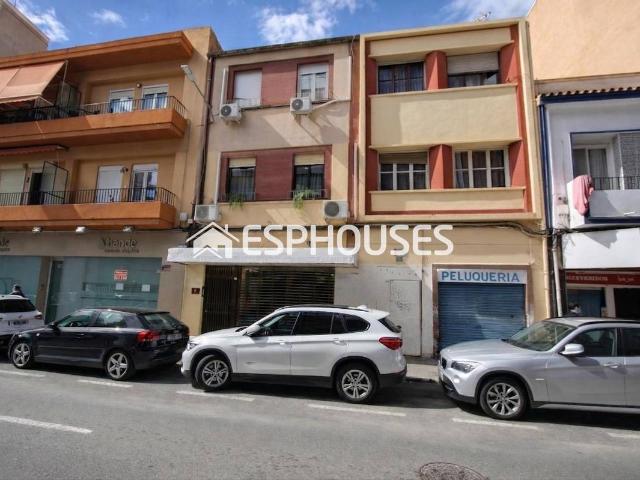 Piso en Venta en Carolinas Bajas
