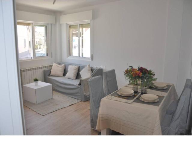 Piso en venta en Carbajosa de la Sagrada. OPORTUNIDAD EN CARBAJOSA CON PLAZA DE GARAJE OPCIONAL!. Pisos Carbajosa de la.