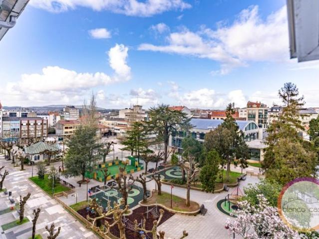 Piso en venta en Carballo, CENTRO