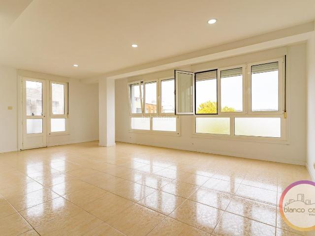 Piso en venta en Carballo. PISO en CARBALLO con ASCENSOR y VISTAS DESPEJADAS por 134.990!. Pisos.