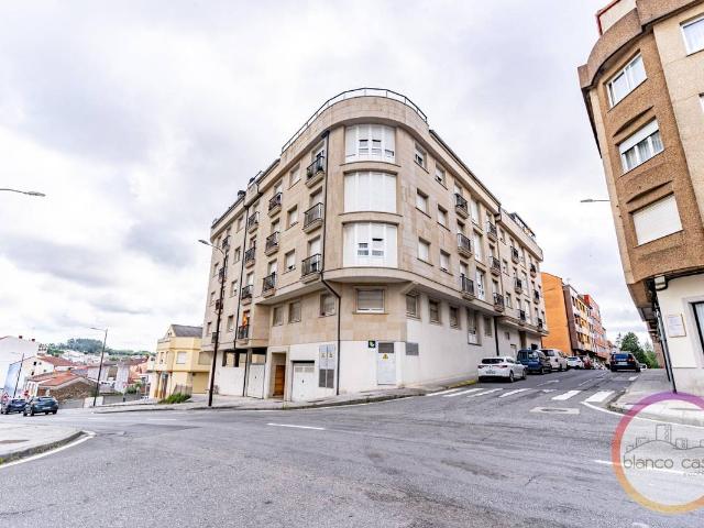 Piso en Venta en Carballo