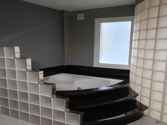 Piso en Venta en Carballosa, La Coruña