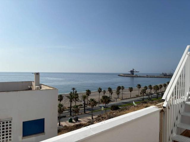 Piso en Venta en Carboneras
