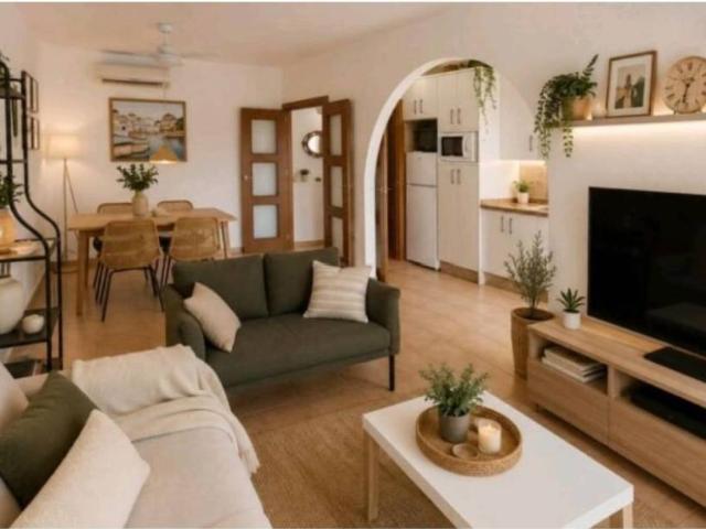 Piso en Venta en Carboneras