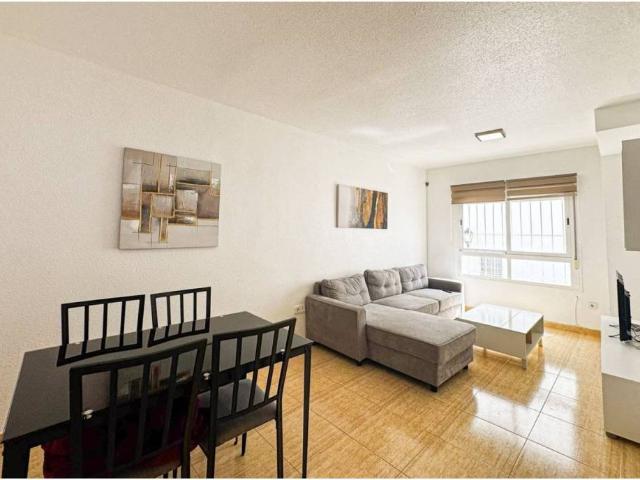 Piso en Venta en Carboneras