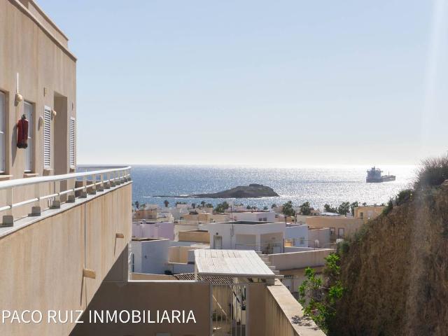 Piso en Venta en Carboneras