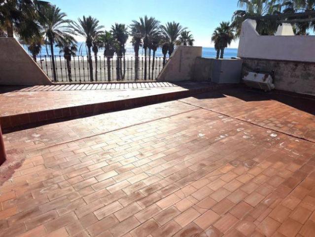 Piso en Venta en Carboneras