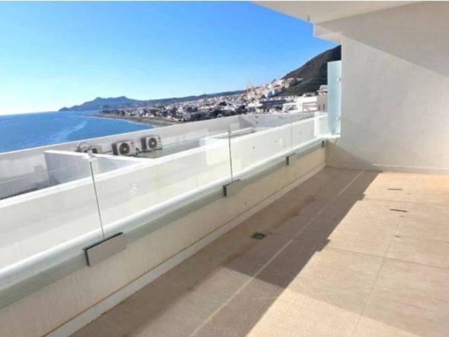 Piso en Venta en Carboneras