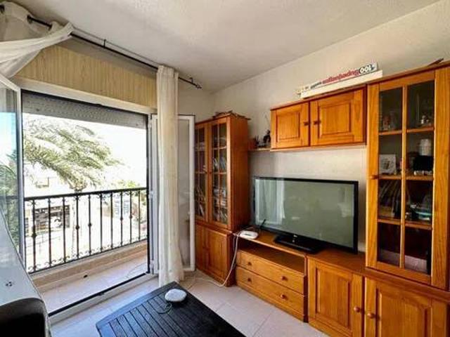 Piso en Venta en Carboneras