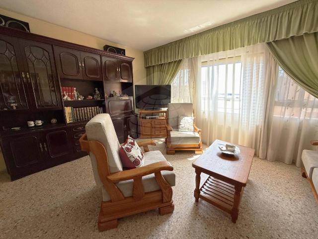 Piso en Venta en Carranque Haza Cuevas