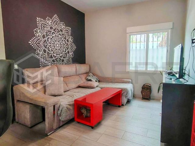 Piso en Venta en Carranque Haza Cuevas