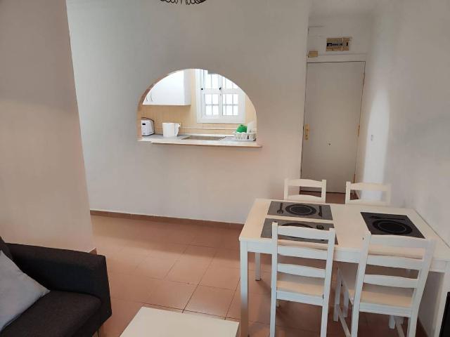 Piso en Venta en Carranque Haza Cuevas