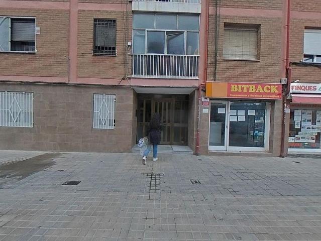 Piso en venta en carretera Antiga de València, Badalona, de 56 m² 3 habitaciones por 139.000
