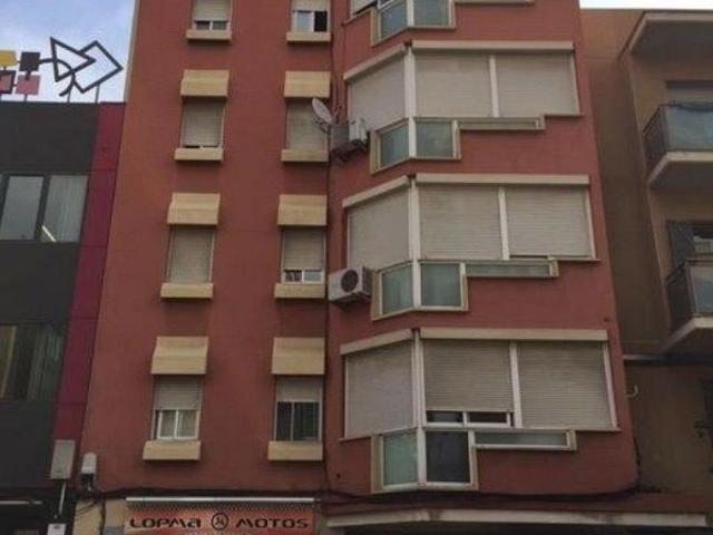 Piso en venta en carretera De Barcelona, Sant Andreu de la Barca, de 71 m² 1 habitación por 222.000