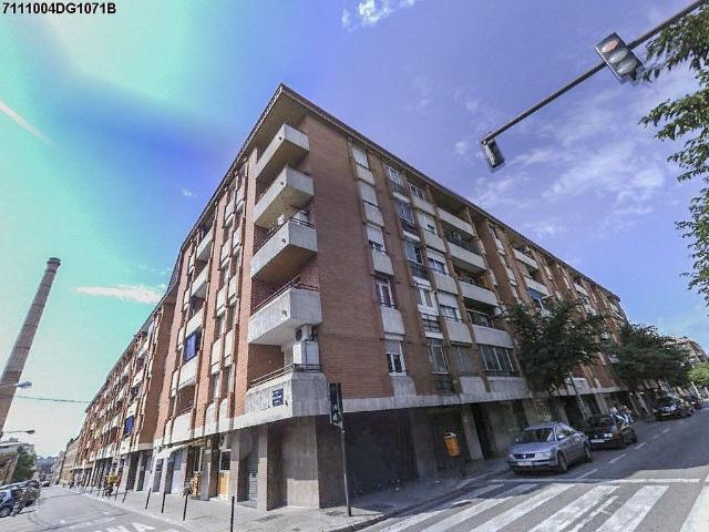 Piso en venta en carretera De Martorell, Terrassa, de 100 m² 3 habitaciones por 125.700