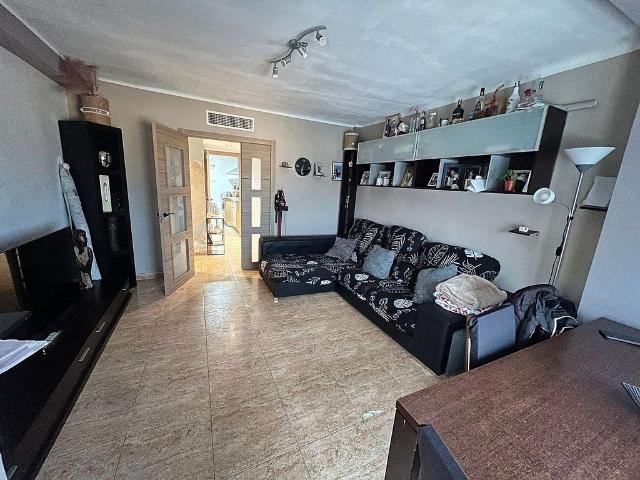 Piso en venta en carretera De Montblanc, Reus, de 70 m² 2 habitaciones por 165.000