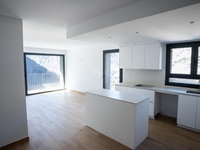 Piso en venta en carretera D'engolasters, Engolasters, de 93 m² 3 habitaciones por 790.000