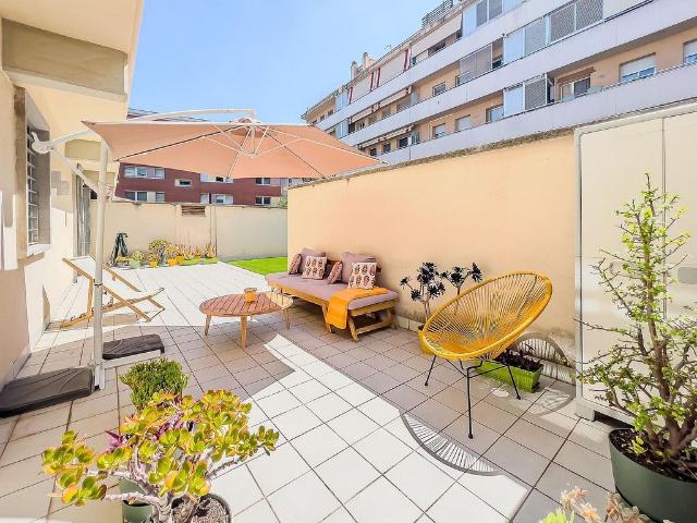 Piso en venta en carretera Del Prat, Viladecans, de 70 m² 2 habitaciones por 356.000