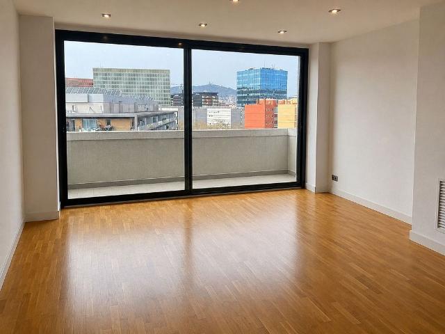 Piso en venta en carretera Del Prat, Barcelona, de 120 m² 4 habitaciones por 570.000