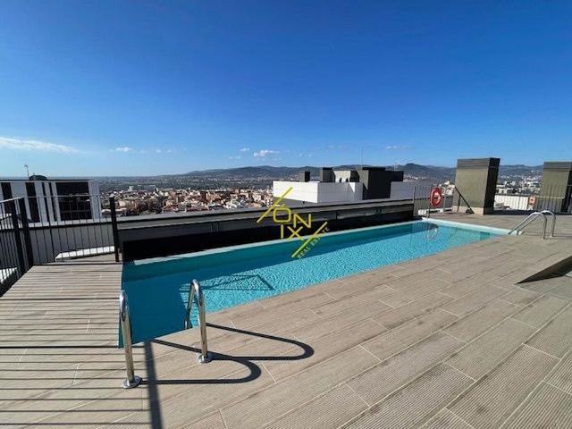 Piso en venta en carretera D'esplugues, Cornellà de Llobregat, de 100 m² 3 habitaciones por 590.000