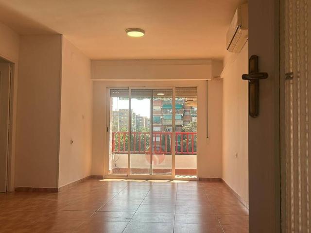 Piso en Venta en Cartuja