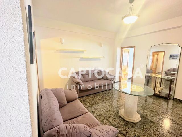 Piso en venta en Cartagena, Alameda. Gran piso de 110 ? con 4 dormitorios y terraza en Calle San Leandro?. Pisos.
