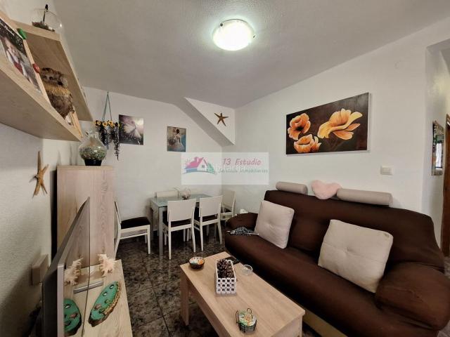 Piso en venta en Cartagena, Los Nietos. PISO BAJO REFORMADO EN LOS NIETOS. Pisos.