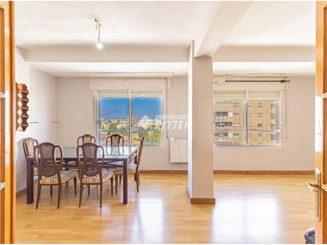 Piso en venta en Cartagena, San Ginés. Piso en venta en Avenida de América excelentes vistas!. Pisos.