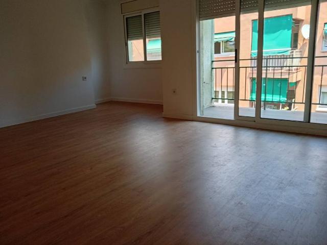 Piso en Venta en Catalunya Fontetes