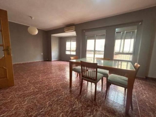 Piso en Venta en Catarroja